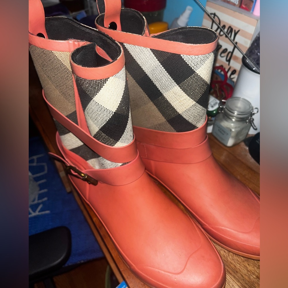 Burberry rain boots
